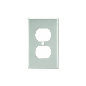 Placa para tomacorriente doble de aluminio