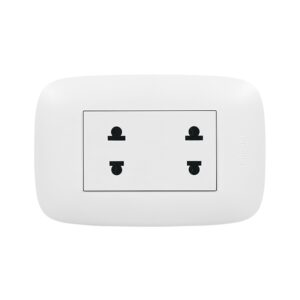 Tomacorriente universal doble 2x16A 250V Domino Sencia