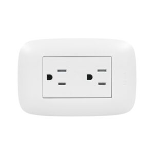 Tomacorriente duplex 2x15A+T 250V Domino Sencia